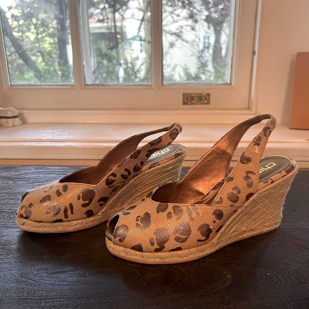 New in box CHICO’S Leopard Print Women’s Espadrille Slingback wedges -size 7